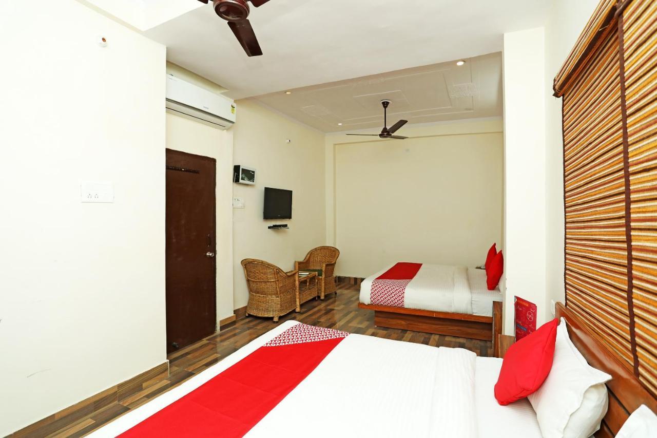 Hotel Saptrishi Rishīkesh Extérieur photo